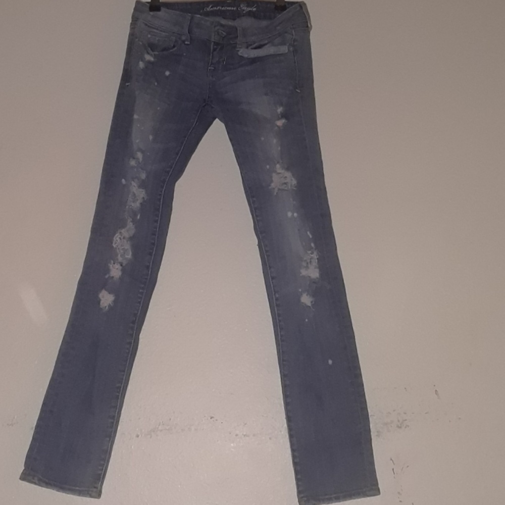 Distress jeans